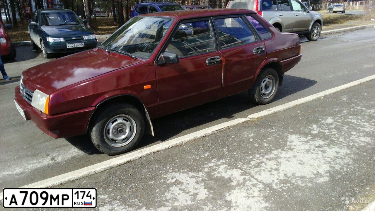 Фото автомобиля LADA 2109 SAMARA, 1989 — госномер М333АВ74. Цвет: ТЕМНО-ВИШНЕВЫЙ