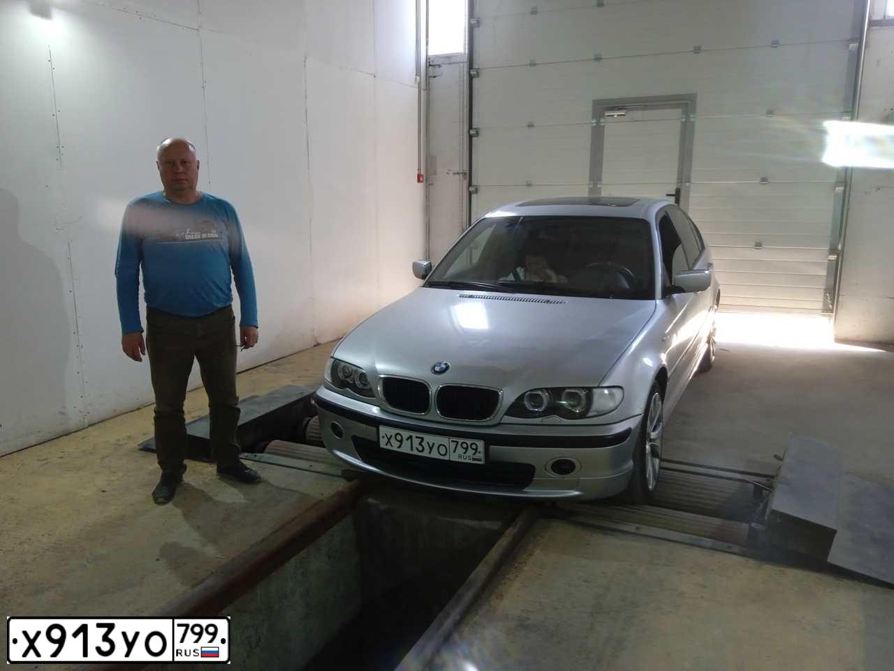 Фото автомобиля BMW SERIE 3, 2002 — госномер Х787КЕ181. Цвет: Серебристый