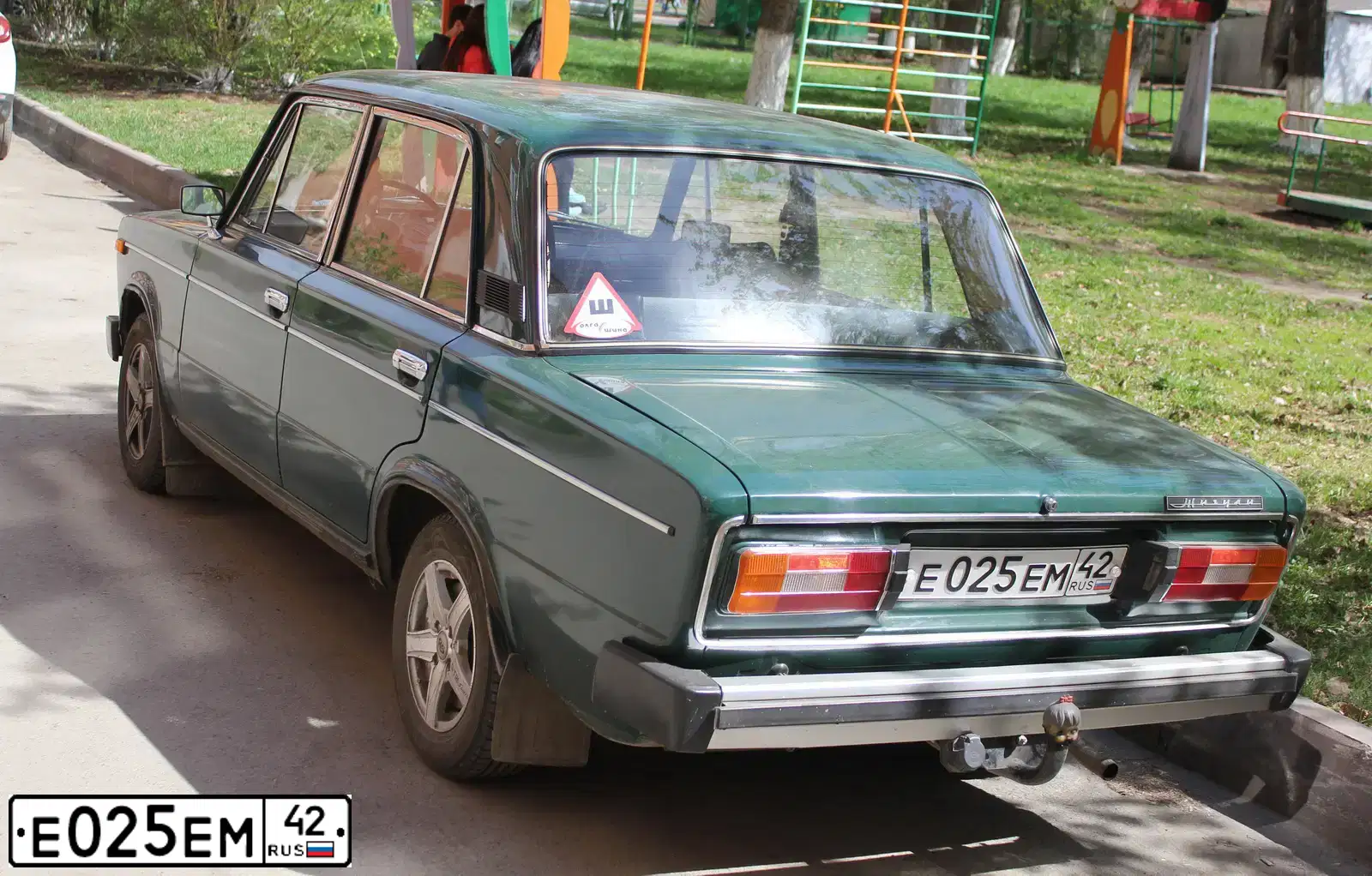 Фото автомобиля LADA 2106, 1999 — госномер В923ТМ124. Цвет: ЗЕЛЕНЫЙ