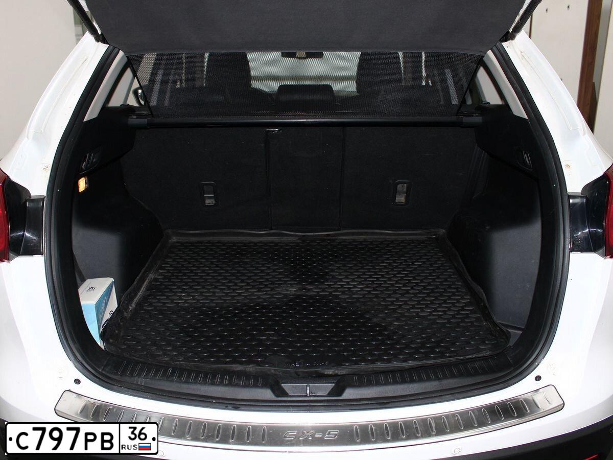 Фото автомобиля MAZDA CX-5, 2014 — госномер С797РВ36. Цвет: БЕЛЫЙ ПЕРЛАМУТР