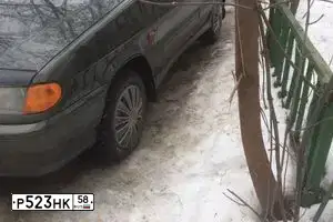 Фото автомобиля LADA 2114 SAMARA, 2006 — госномер Р523НК58. Цвет: ЗОЛОТИСТЫЙ ТЕМНО-ЗЕЛЕНЫЙ
