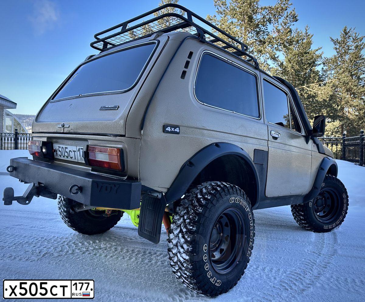 Фото автомобиля SSANGYONG REXTON, 2007 — госномер М583ВК790. Цвет: ЧЕРНЫЙ МЕТАЛИК