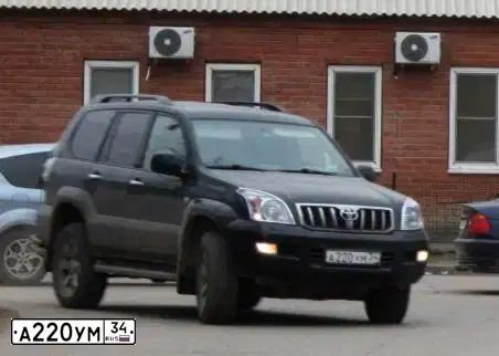 Фото автомобиля TOYOTA LAND CRUISER PRADO, 2007 — госномер Т668ВС154