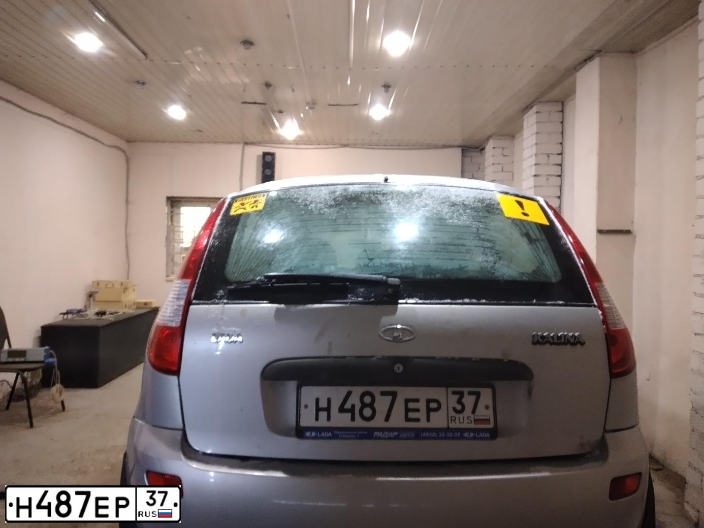 Фото автомобиля LADA 1119 KALINA, 2010 — госномер Н487ЕР37. Цвет: Серебристый