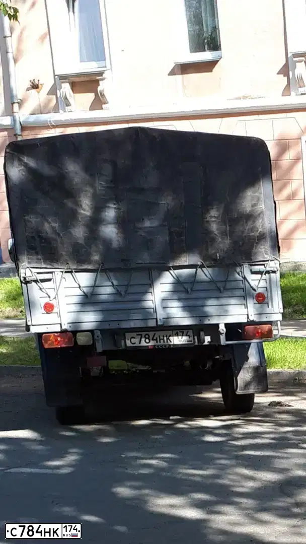 Фото автомобиля UAZ 3909, 2007 — госномер С784НК174. Цвет: БЕЛЫЙ