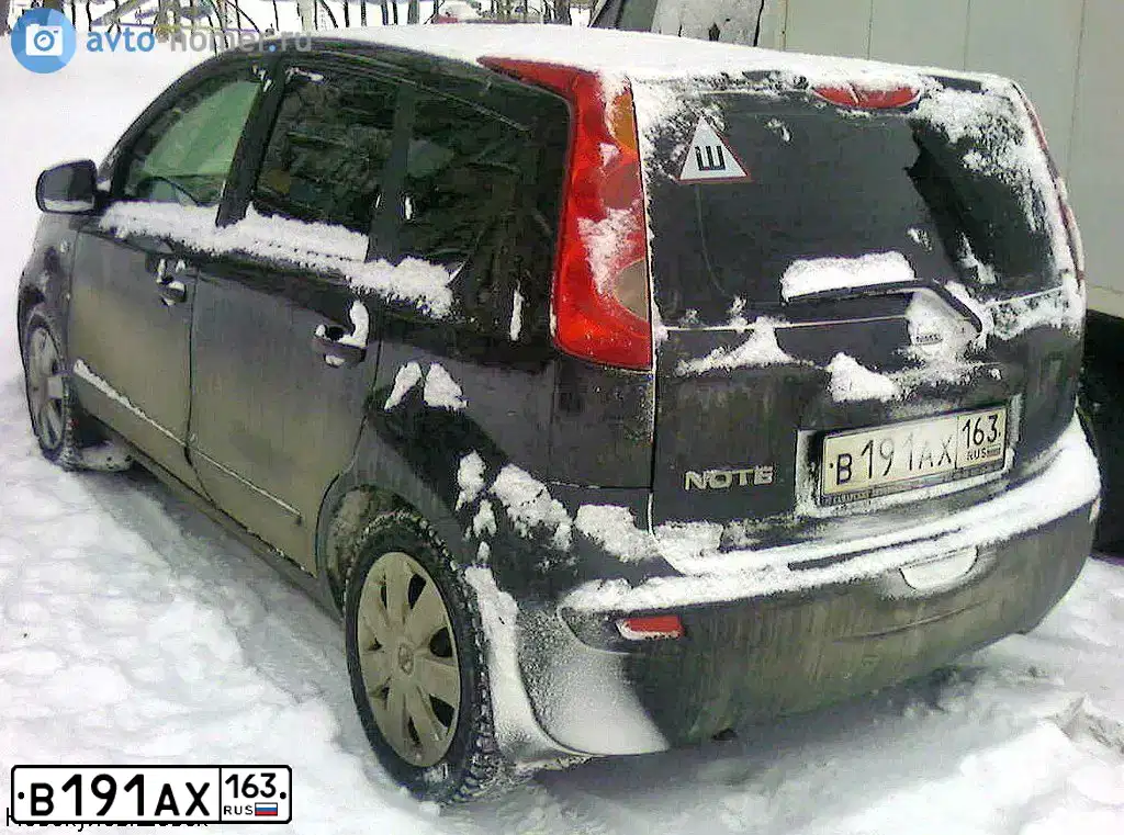 Фото автомобиля NISSAN NOTE, 2006 — госномер С401МЕ163. Цвет: ЧЕРНЫЙ