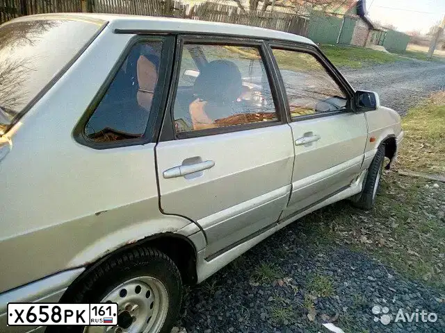 Фото автомобиля LADA 2115 SAMARA, 2002 — госномер А594МА161. Цвет: СВЕТЛО-СЕРЕБР.МЕТАЛЛ