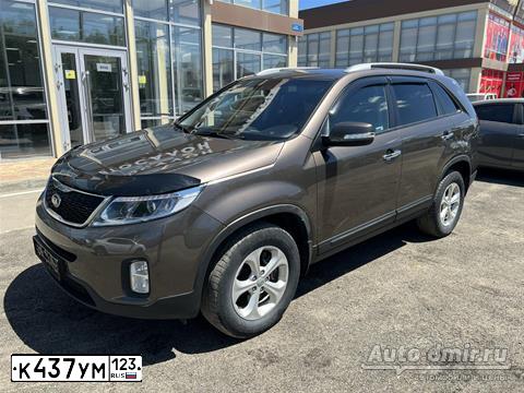 Фото автомобиля KIA SORENTO, 2015 — госномер К437УМ123. Цвет: БЕЖЕВЫЙ