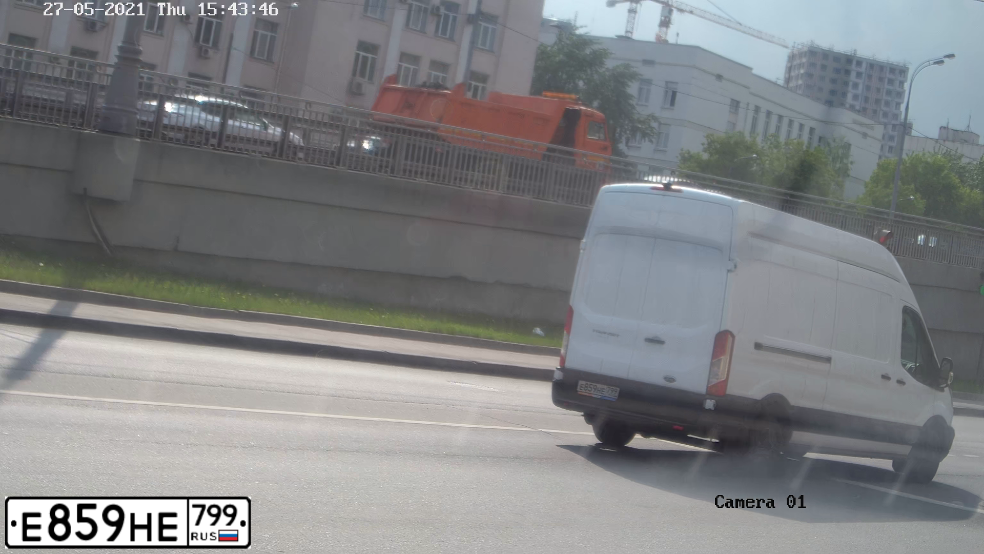 Фото автомобиля FORD TRANSIT, 2018 — госномер Е859НЕ799. Цвет: БЕЛЫЙ