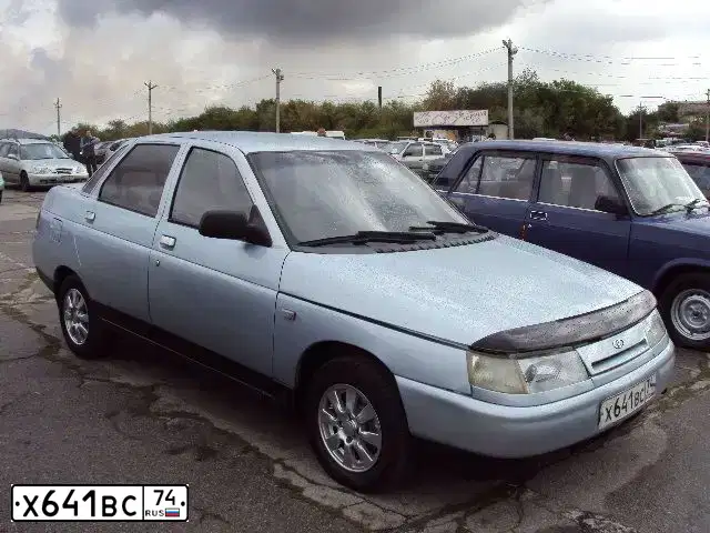 Фото автомобиля LADA 2110, 2001 — госномер Х641ВС74. Цвет: СЕРЕБРИСТО-ГОЛУБОЙ