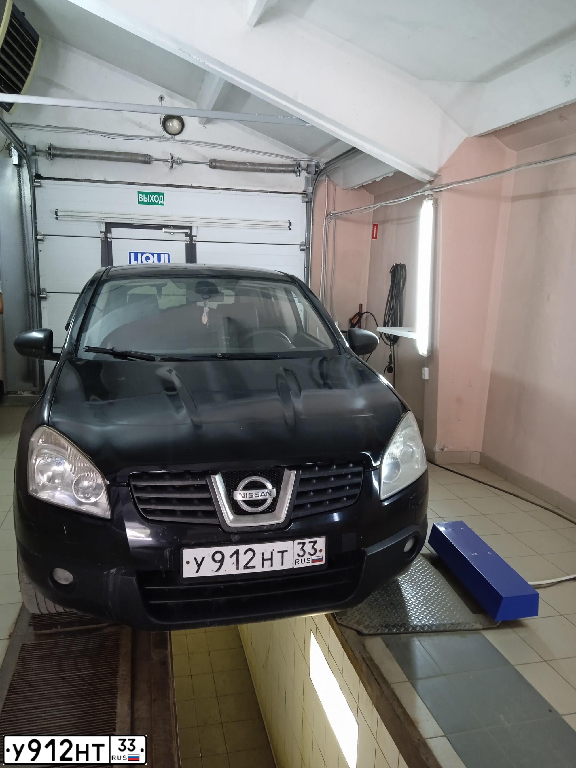 Фото автомобиля NISSAN QASHQAI, 2008 — госномер У912НТ33. Цвет: ЧЕРНЫЙ