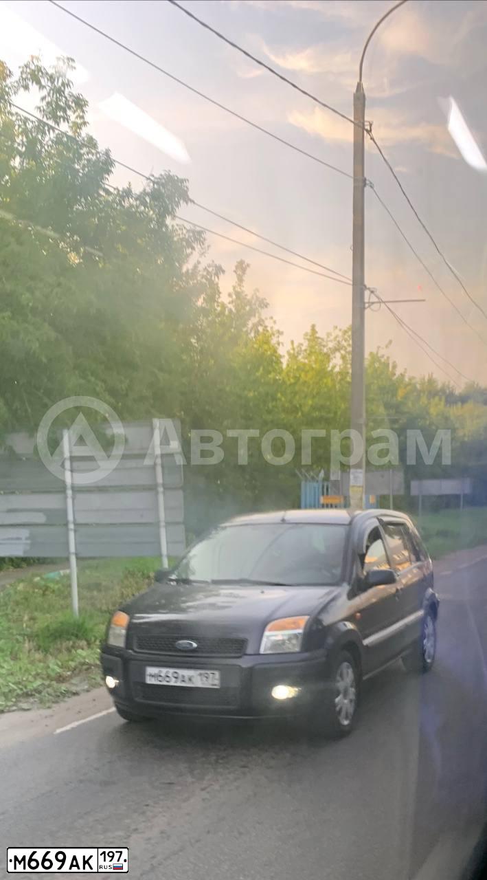 Фото автомобиля FORD FUSION, 2006 — госномер М669АК197. Цвет: ТЕМНО-СЕРЫЙ