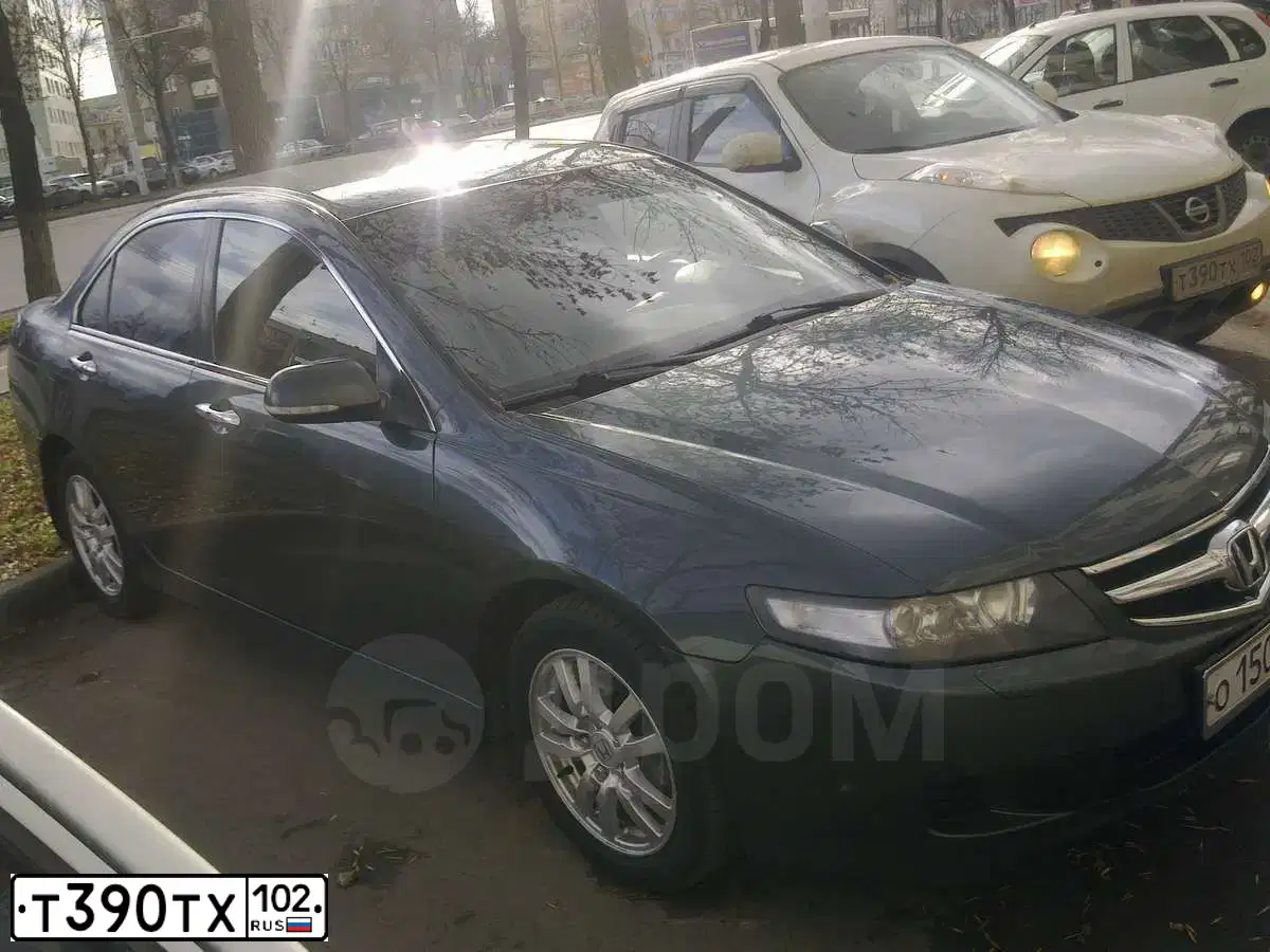 Фото автомобиля NISSAN JUKE, 2011 — госномер Т390ТХ102. Цвет: БЕЛЫЙ