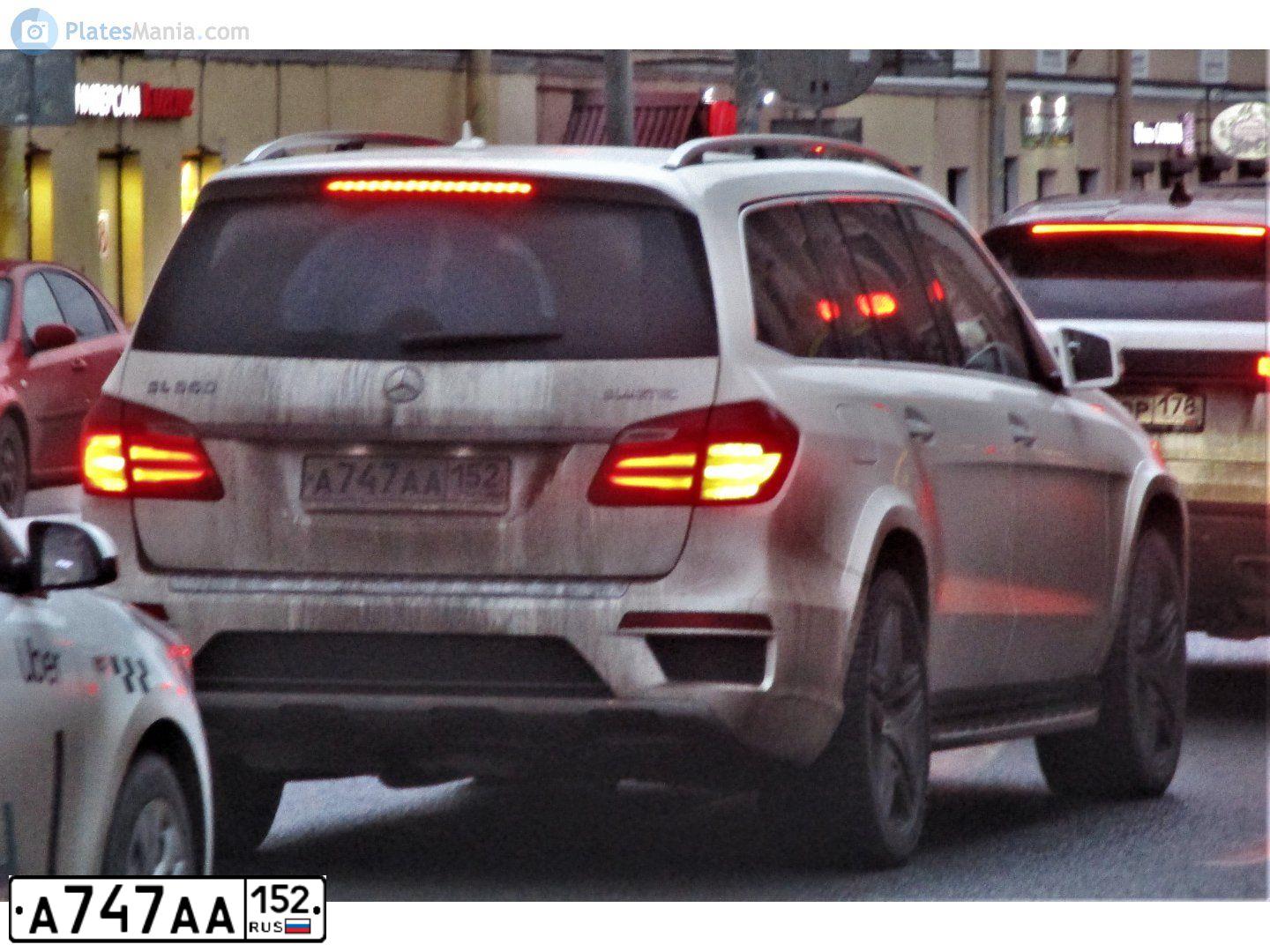 Фото автомобиля MERCEDES GL-KLASSE, 2015 — госномер А747АА152. Цвет: Белый