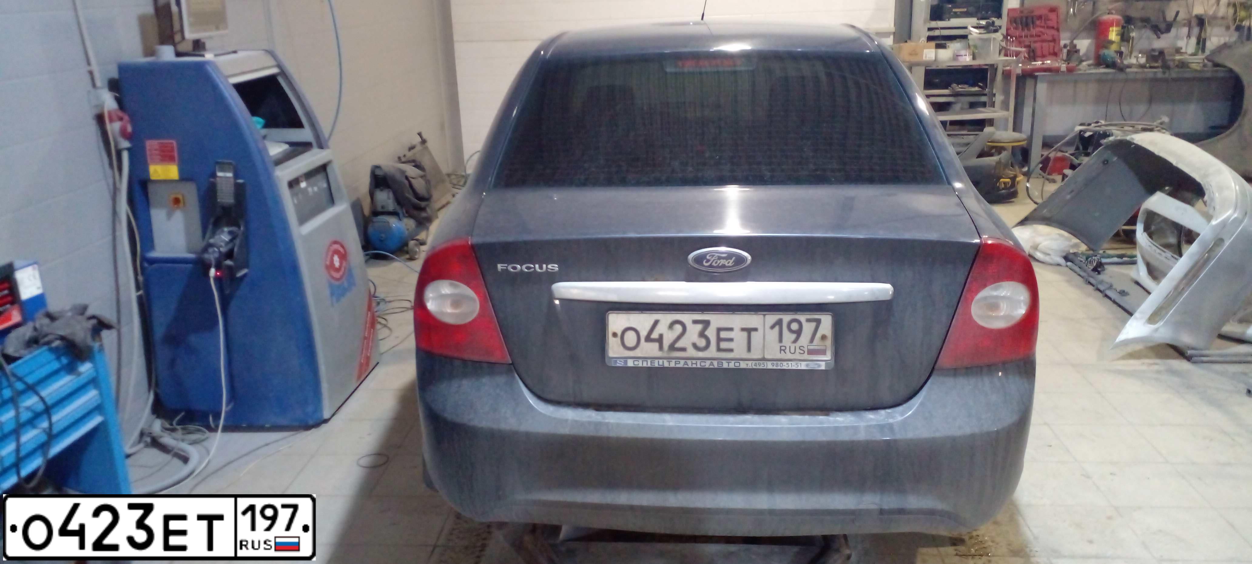 Фото автомобиля FORD FOCUS, 2008 — госномер С198ВХ199. Цвет: СЕРЫЙ ТЕМНЫЙ