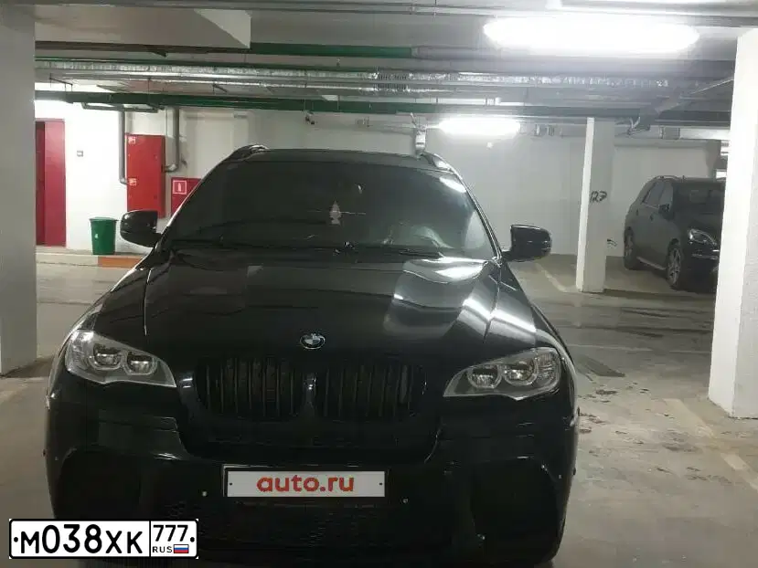 Фото автомобиля BMW X6, 2010 — госномер С979АС750. Цвет: ЧЕРНЫЙ