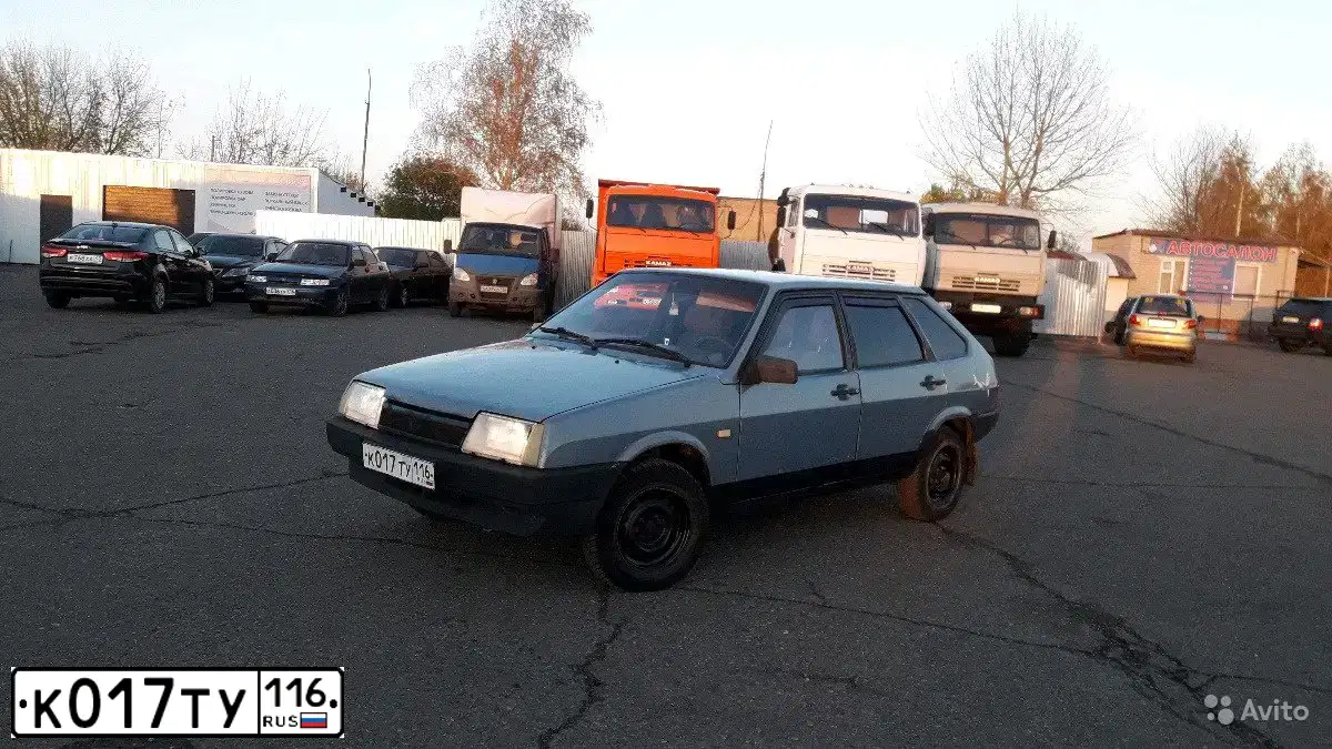 Фото автомобиля LADA 2109 SAMARA, 2002 — госномер А575ХУ716. Цвет: ЗОЛОТИСТО-СЕРЫЙ