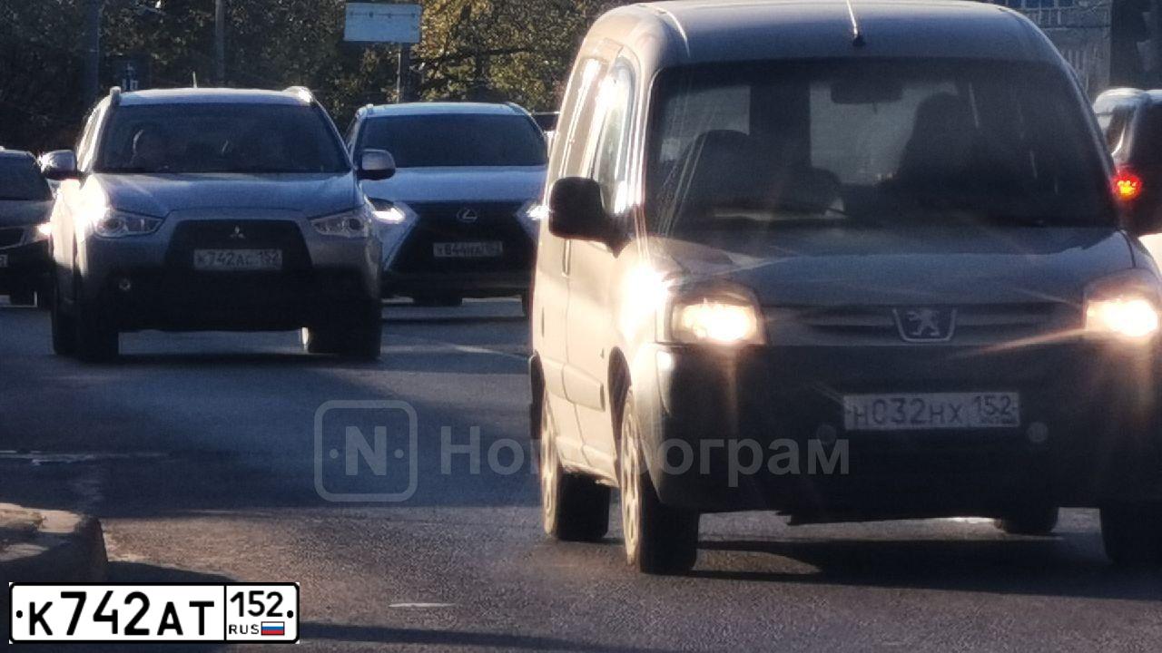 Фото автомобиля SUZUKI SUZUКI GRАND VIТАRА, 2006 — госномер К742АТ152. Цвет: ЧЕРНЫЙ
