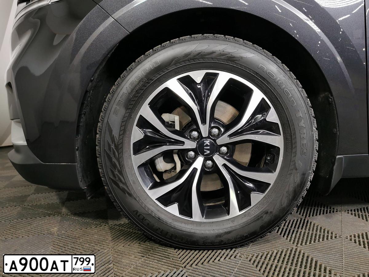 Фото автомобиля BMW SERIE 7, 2018 — госномер Е801КС797. Цвет: БЕЛЫЙ МЕТАЛЛИК