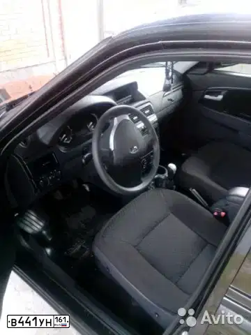 Фото автомобиля LADA 2170 PRIORA, 2015 — госномер В441УН161. Цвет: ЧЕРНЫЙ