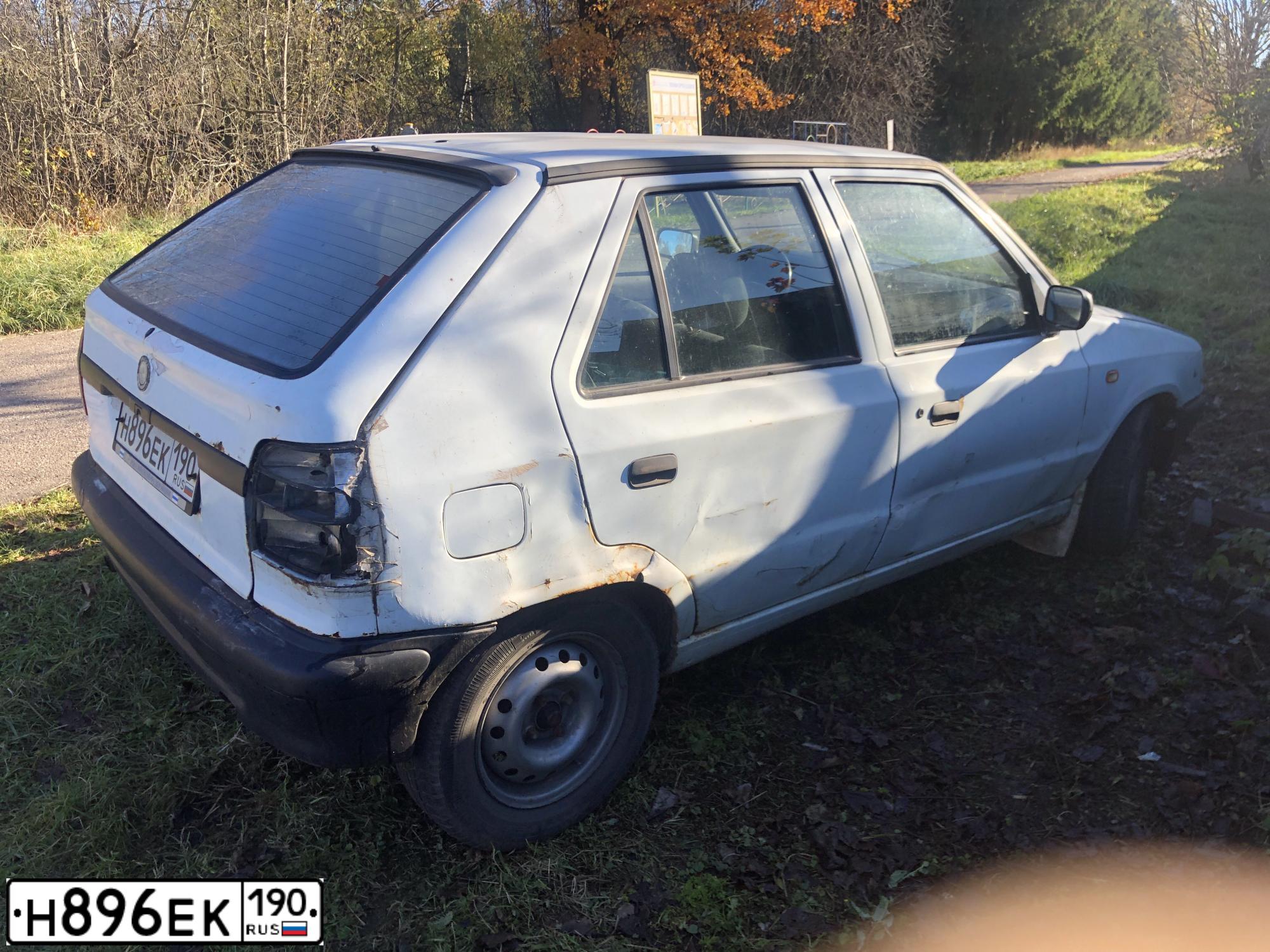 Фото автомобиля SKODA FELICIA, 1997 — госномер Н896ЕК190