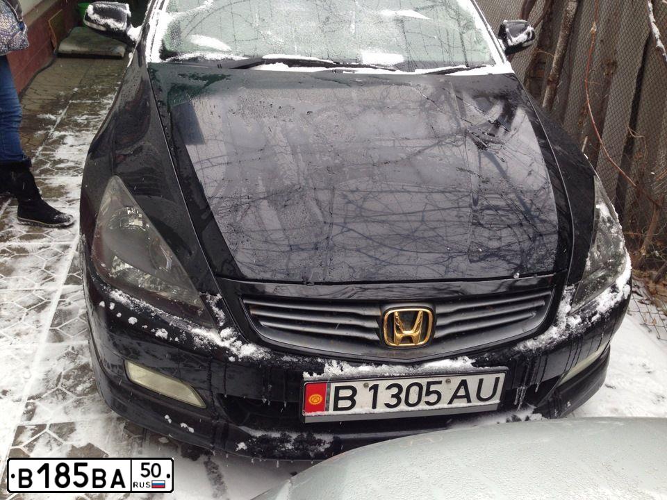 Фото автомобиля LADA 2112, 2005 — госномер В185ВА50. Цвет: ГРАФИТОВЫЙ МЕТАЛЛИК
