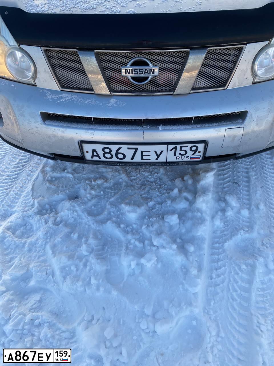Фото автомобиля NISSAN X-TRAIL, 2008 — госномер Х005ВН102. Цвет: Серебристый