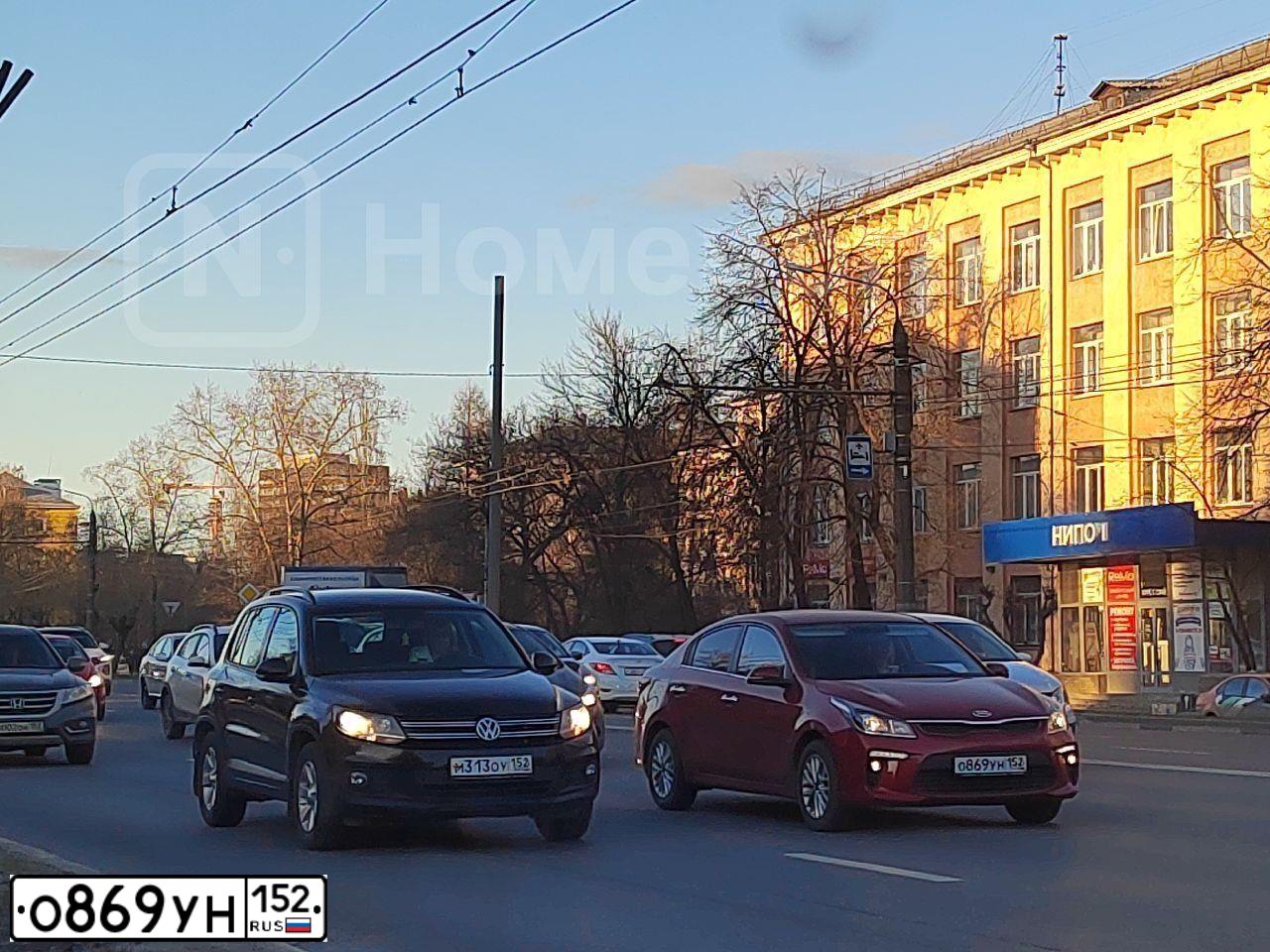 Фото автомобиля KIA RIO, 2017 — госномер Т075РУ152. Цвет: Красный