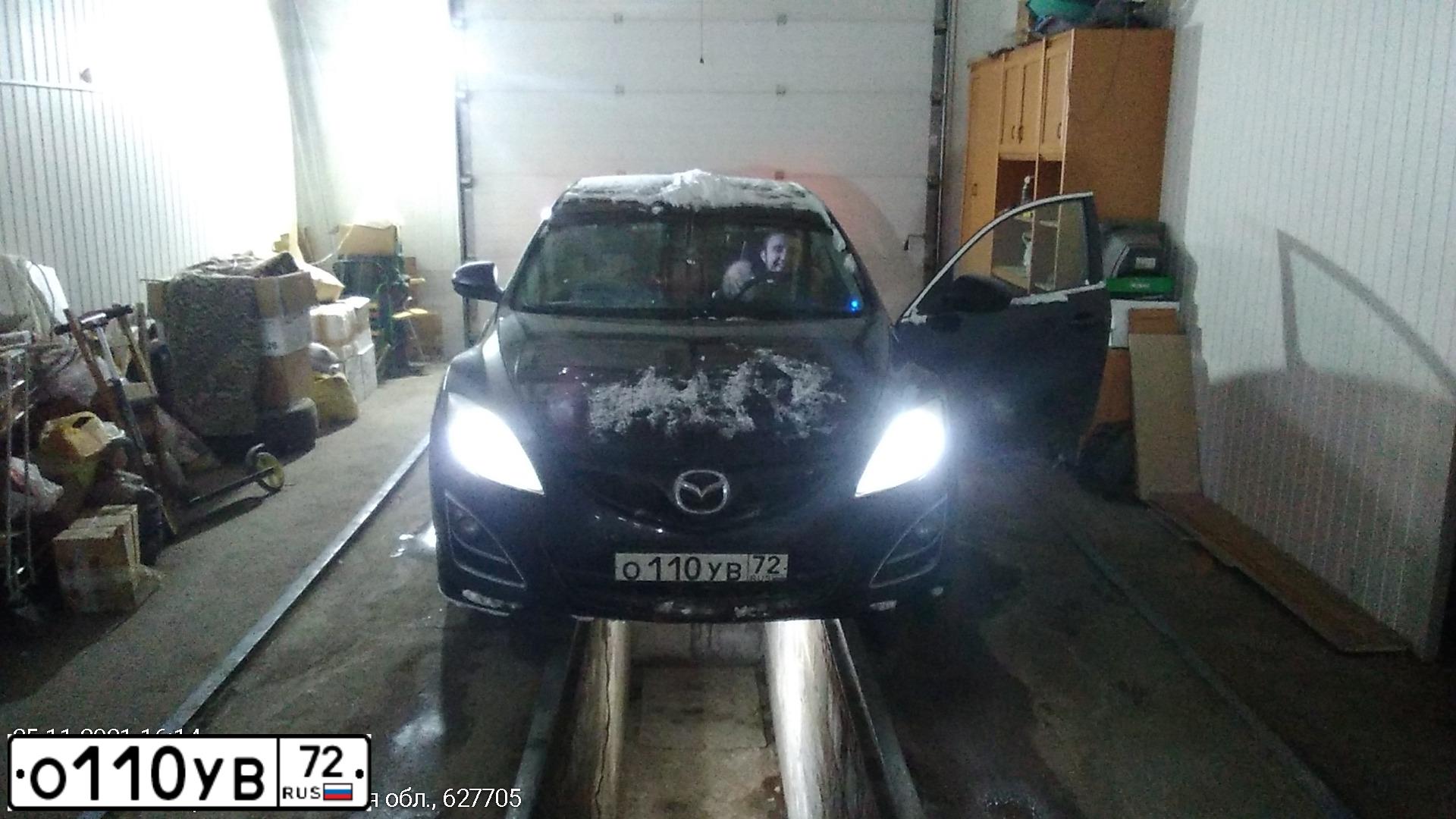 Фото автомобиля MAZDA 6, 2010 — госномер О110УВ72. Цвет: ЧЕРНЫЙ