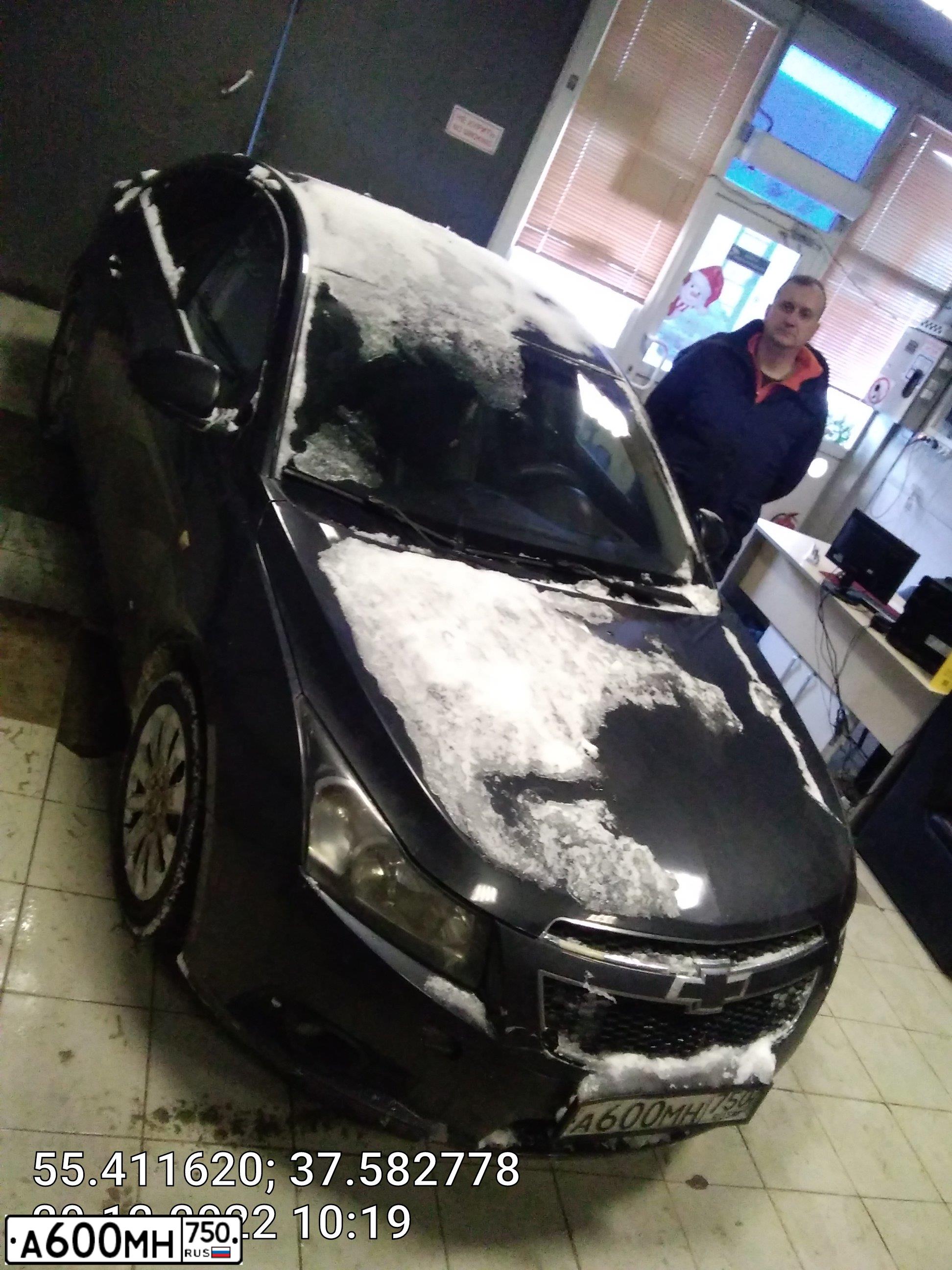Фото автомобиля VOLKSWAGEN JETTA, 2007 — госномер М600ВА750. Цвет: СЕРЫЙ