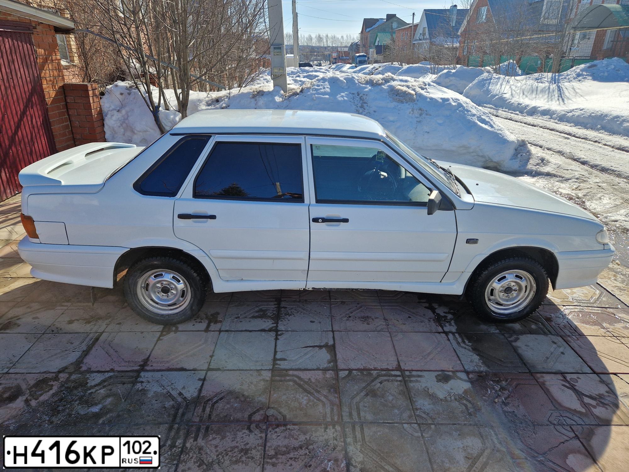 Фото автомобиля LADA 2115, 2011 — госномер Х622КМ196. Цвет: Белый