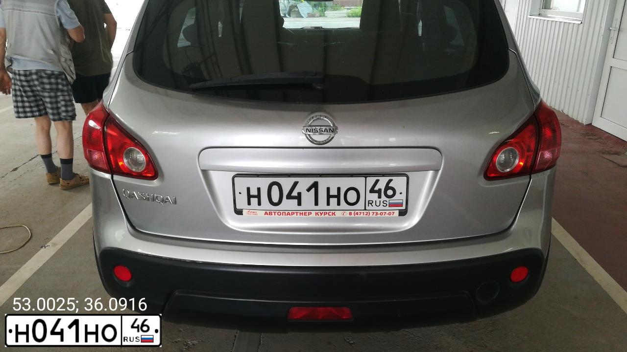 Фото автомобиля NISSAN QASHQAI, 2008 — госномер К398ЕА57. Цвет: Серебристый
