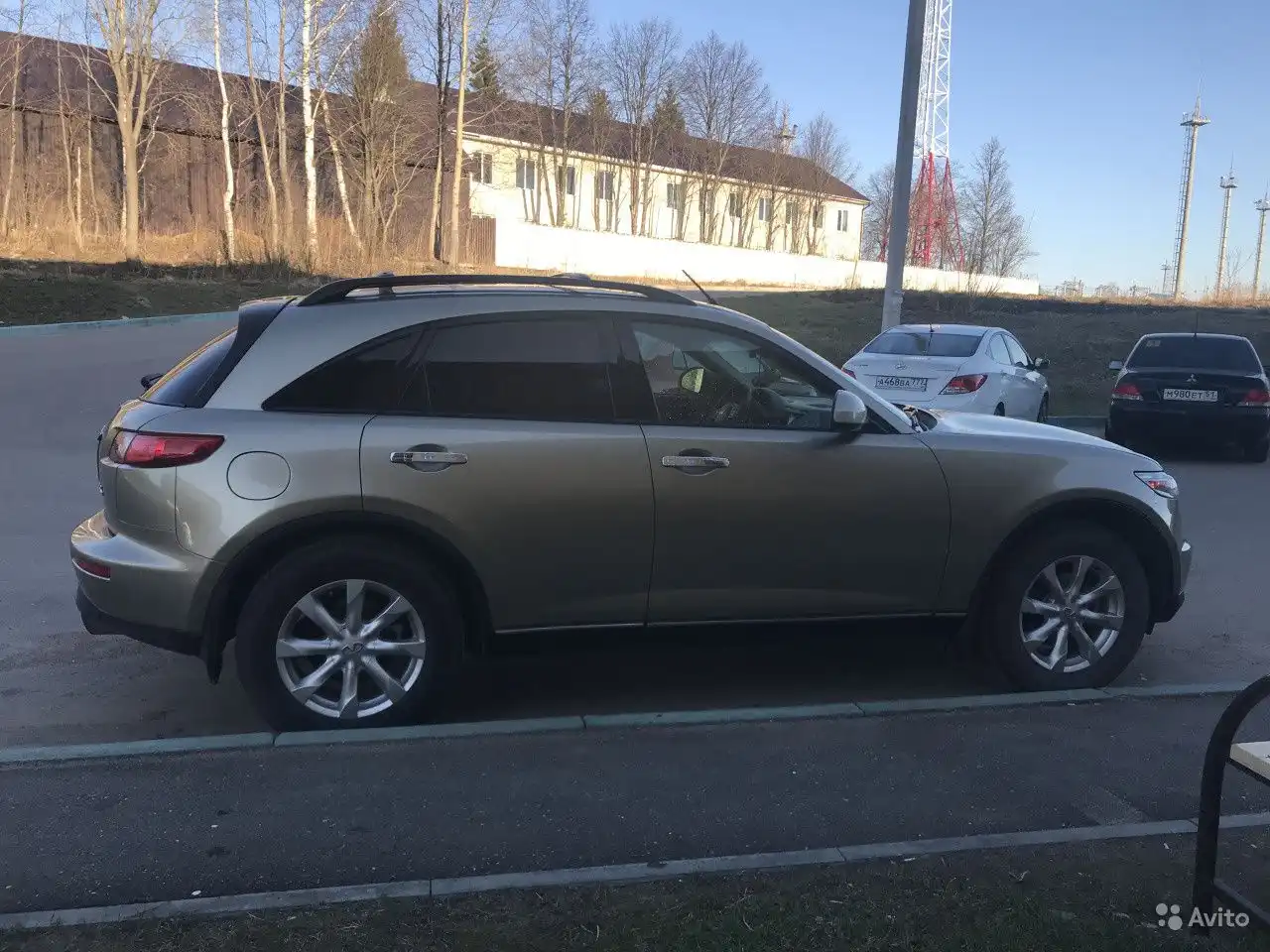 Фото автомобиля MITSUBISHI LANCER, 2005 — госномер М613ЕУ550. Цвет: ЧЕРНЫЙ