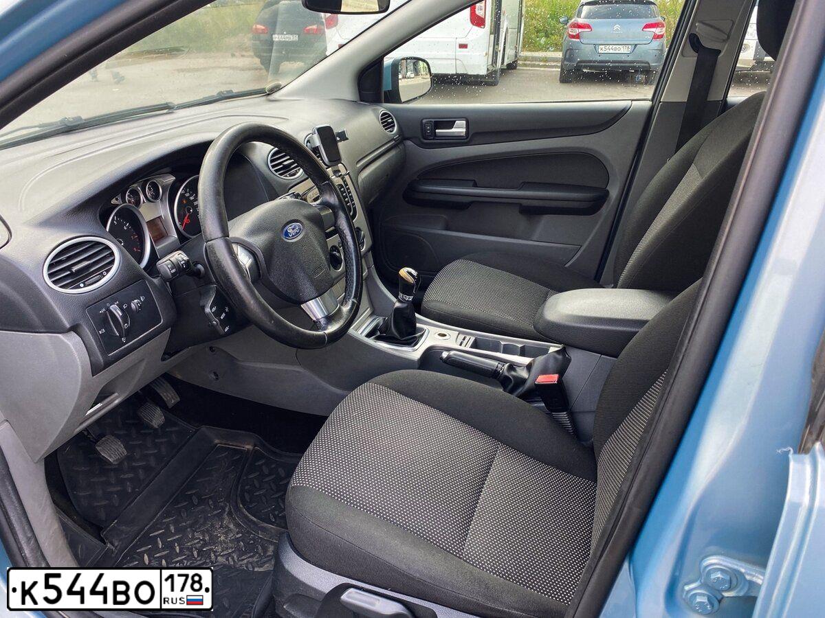 Фото автомобиля CITROEN C4, 2011 — госномер С884ВУ198. Цвет: ТЕМНО-СЕРЫЙ