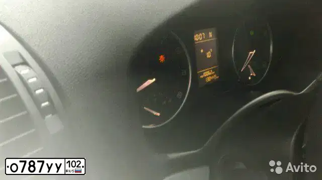 Фото автомобиля SKODA OCTAVIA, 2011 — госномер О787УУ102. Цвет: ТЕМНО-СЕРЫЙ