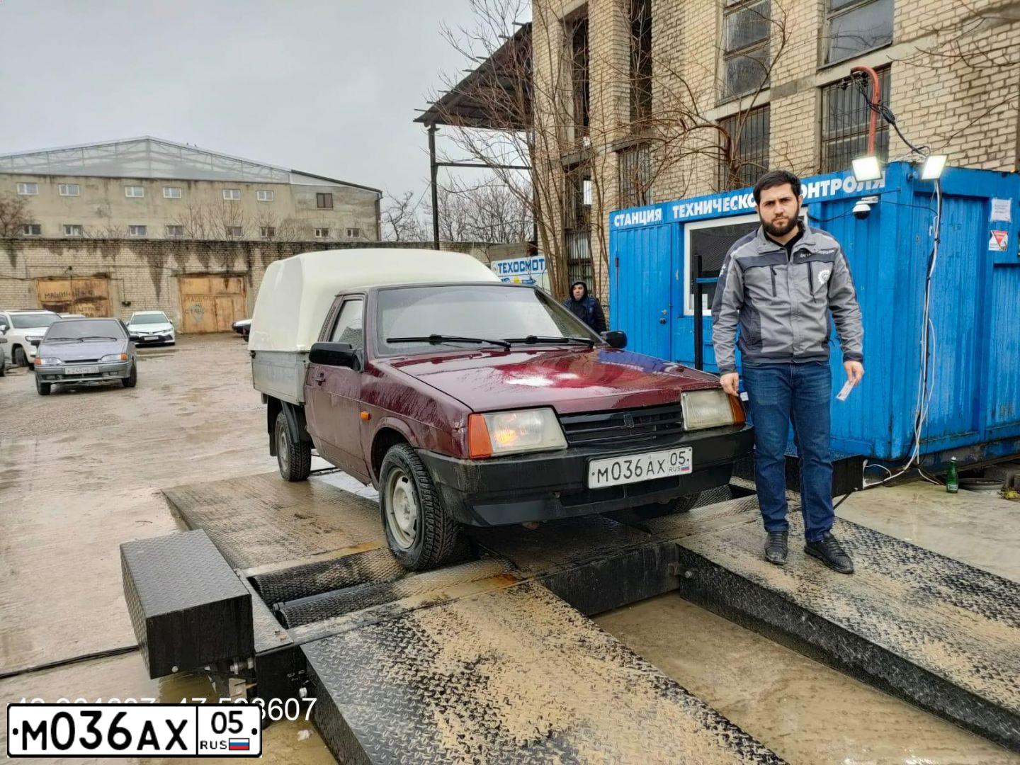 Фото автомобиля LADA 2347 WIS, 2005 — госномер М036АХ05. Цвет: ТЕМНО-ВИШНЕВЫЙ