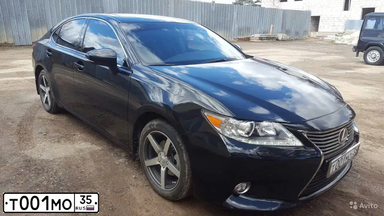 Фото автомобиля LEXUS ES, 2014 — госномер Н333РК76. Цвет: ЧЕРНЫЙ