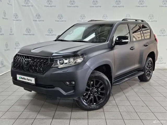 Фото автомобиля TOYOTA LANDCRUISER, 2018 — госномер М090ТН163. Цвет: ЧЕРНЫЙ