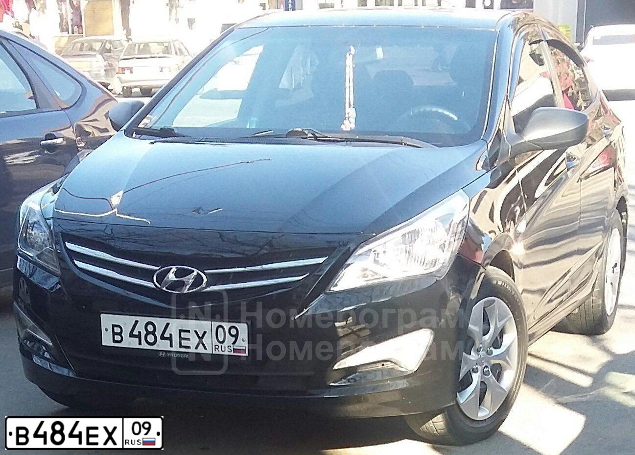 Фото автомобиля PEUGEOT 307, 2007 — госномер В484ЕХ09. Цвет: СЕРЕБРИСТЫЙ