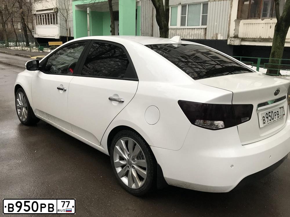 Фото автомобиля KIA CERATO, 2013 — госномер М996ТУ33. Цвет: Белый