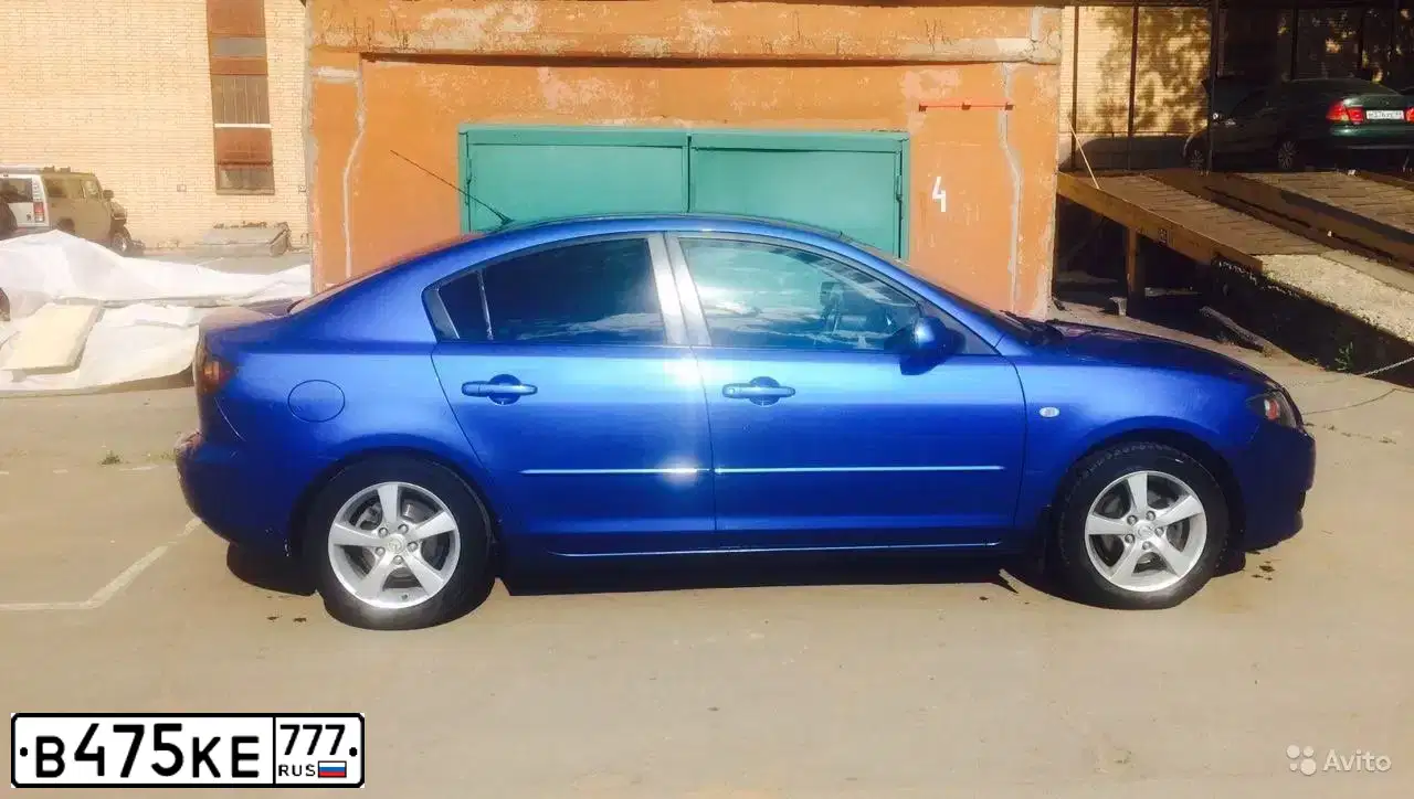 Фото автомобиля MAZDA 3, 2006 — госномер В475КЕ777. Цвет: СИНИЙ СВЕТЛЫЙ
