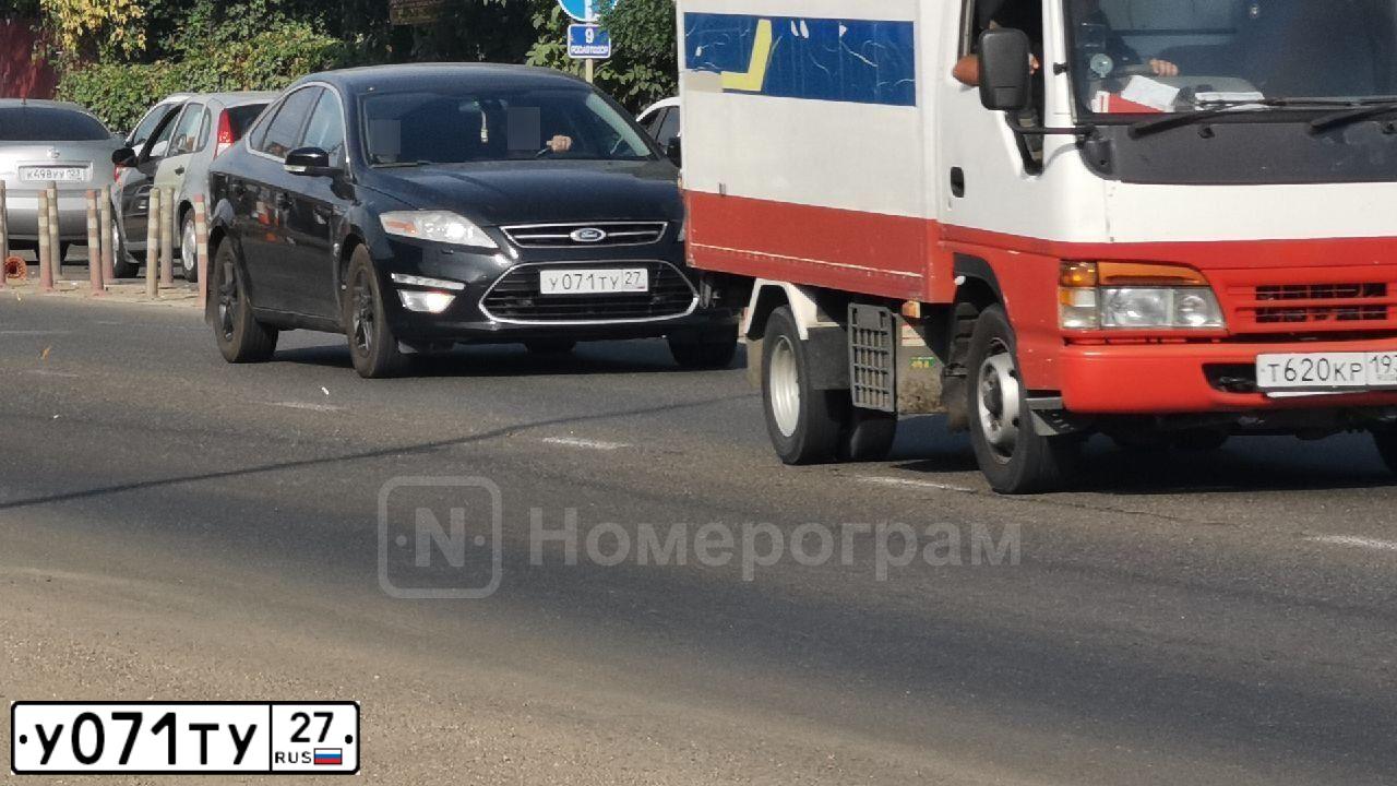 Фото автомобиля FORD MONDEO, 2011 — госномер С757АУ123. Цвет: ЧЕРНЫЙ