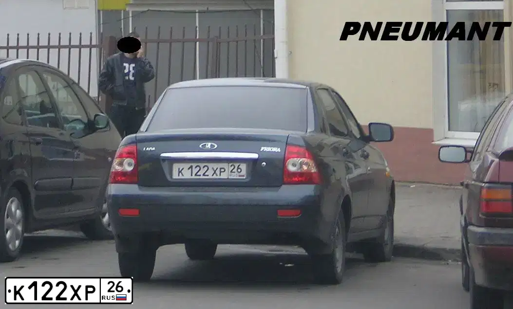 Фото автомобиля LADA PRIORA, 2012 — госномер В984НУ761