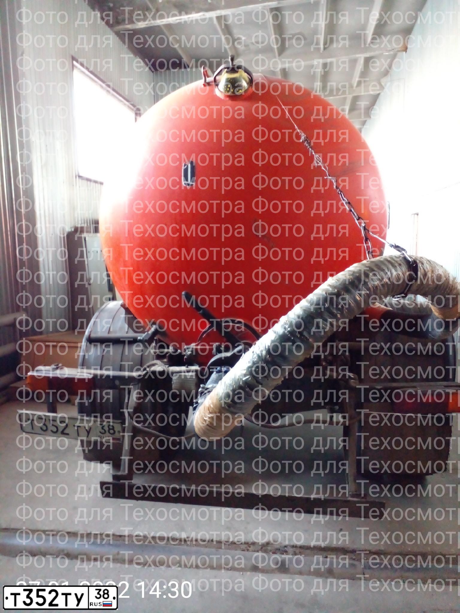 Фото автомобиля MAZ 6303 /6X4/, 2007 — госномер У205СМ38. Цвет: БЕЛЫЙ