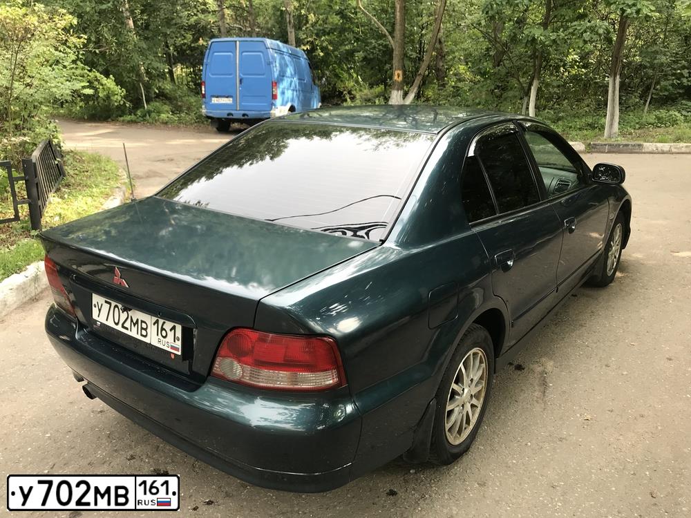 Фото автомобиля MITSUBISHI GALANT, 2001 — госномер А302ЕА136. Цвет: ЗЕЛЕНЫЙ