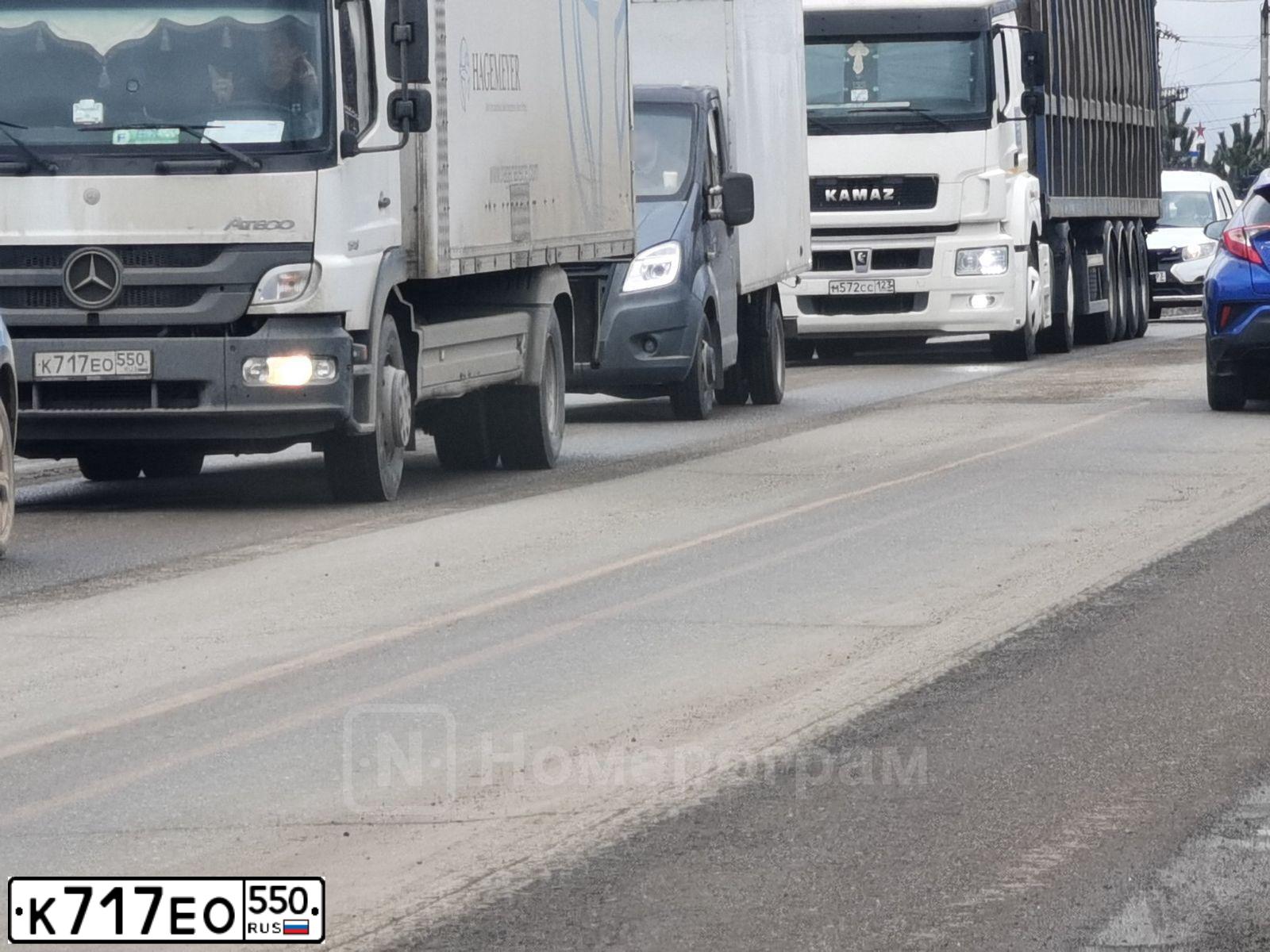 Фото автомобиля MERCEDES ATEGO, 2012 — госномер Т600ТС196. Цвет: Белый