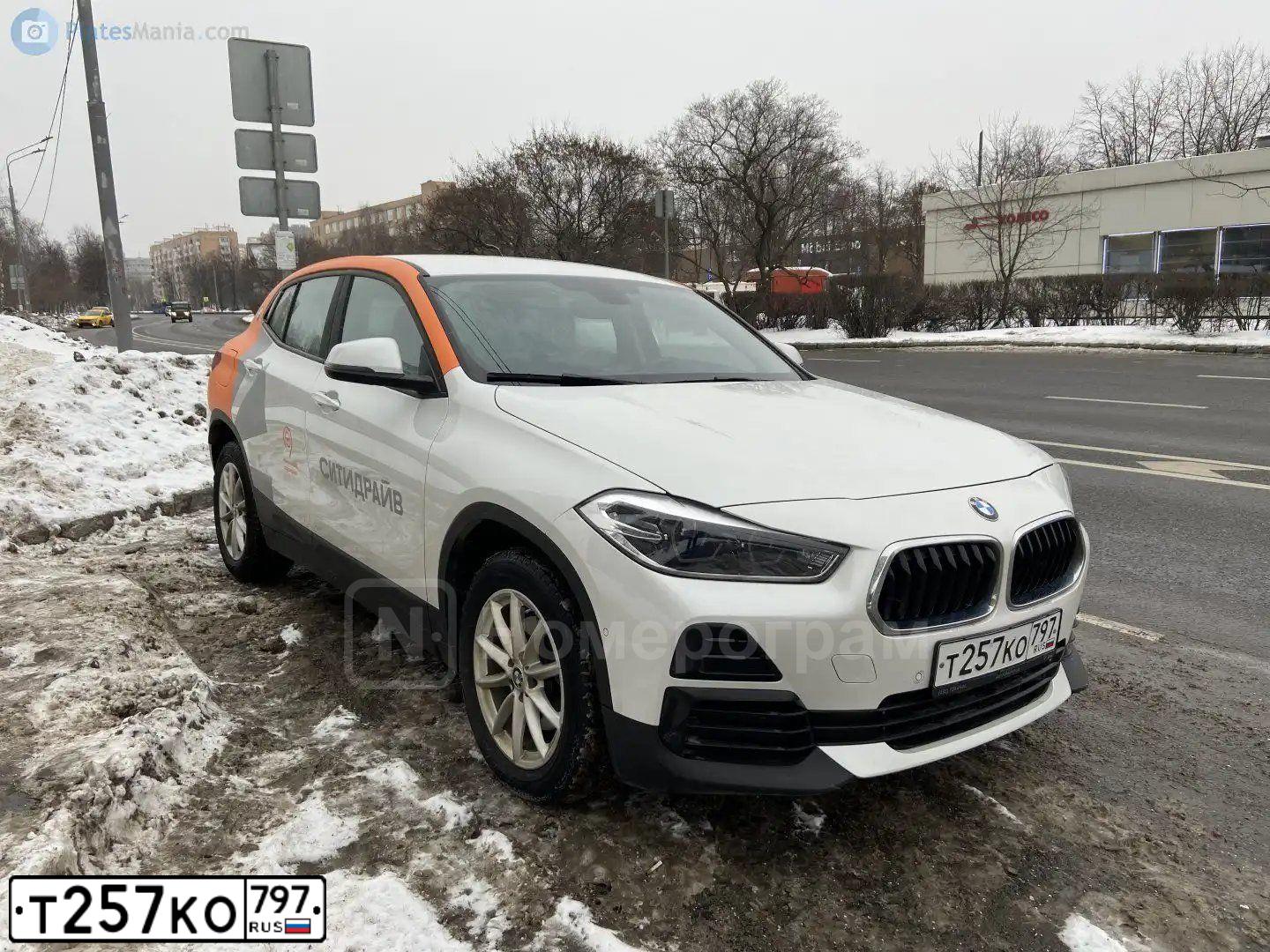 Фото автомобиля BMW БМВ X2 SDRIVE 18I. Цвет: Белый
