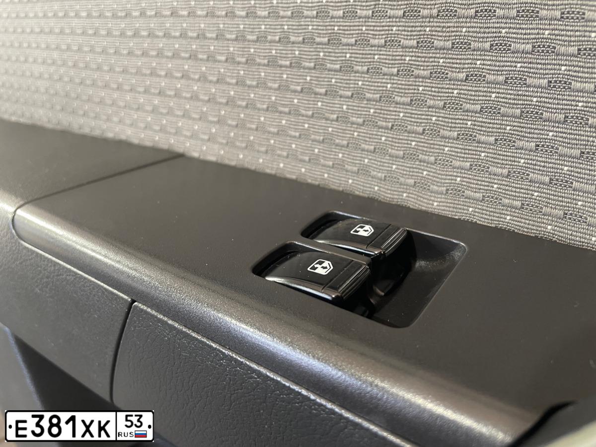Фото автомобиля CHEVROLET AVEO, 2008 — госномер К311ОМ53. Цвет: ТЕМНО-КРАСНЫЙ
