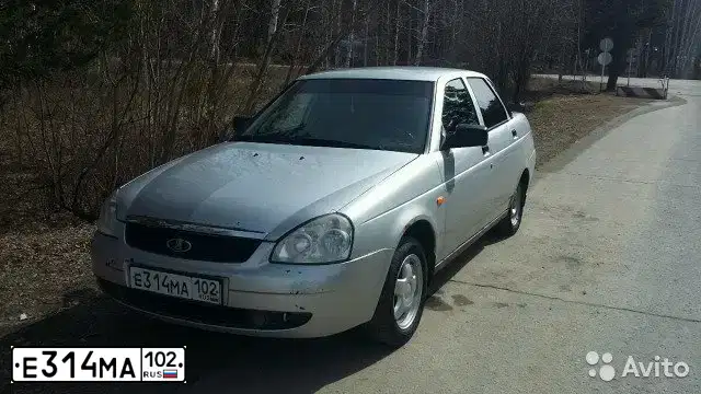 Фото автомобиля LADA 2170 PRIORA, 2008 — госномер А137ХР174. Цвет: СВЕТЛО-СЕРЕБРИСТЫЙ МЕТАЛЛ