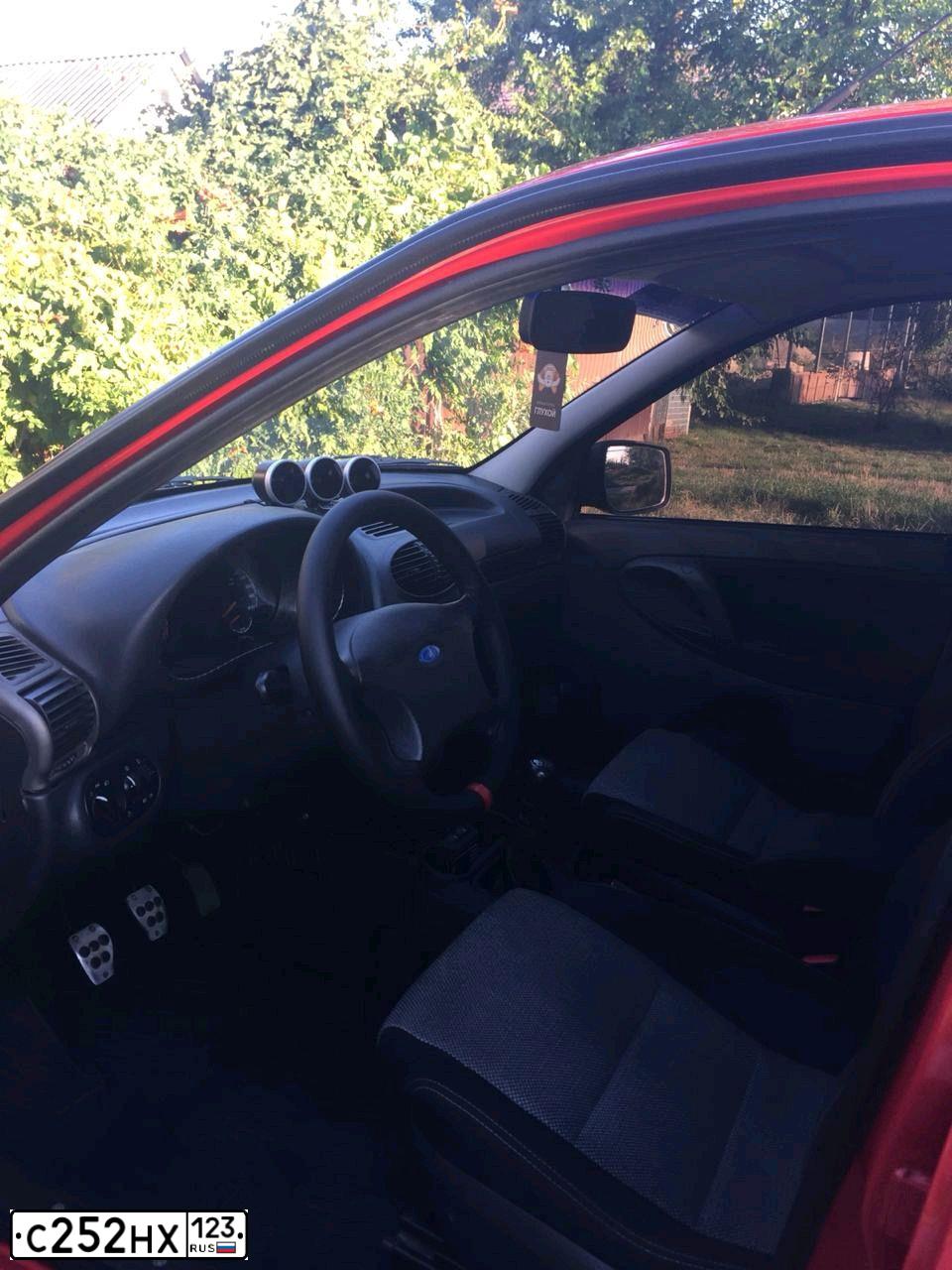 Фото автомобиля LADA 1119 KALINA, 2013 — госномер С252НХ123. Цвет: Красный